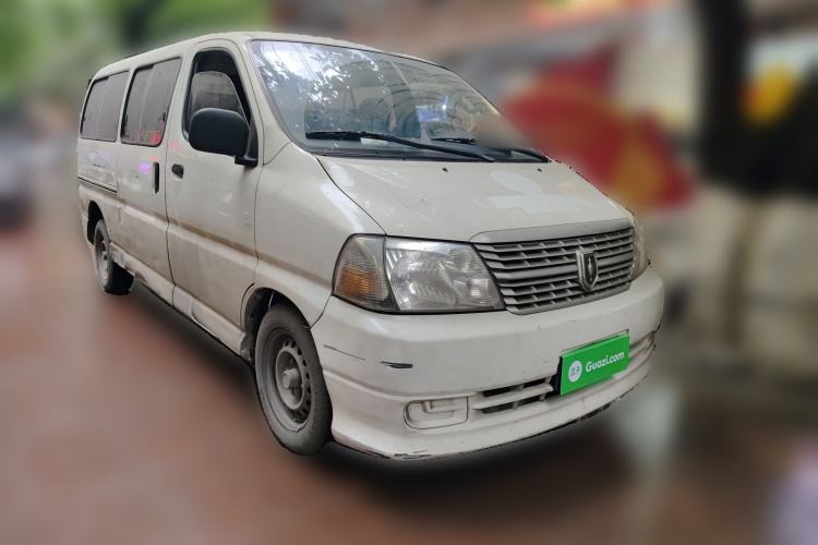 Used Jinbei Express 2017 2.0L Standard Version V19 Front Right 45 Deg