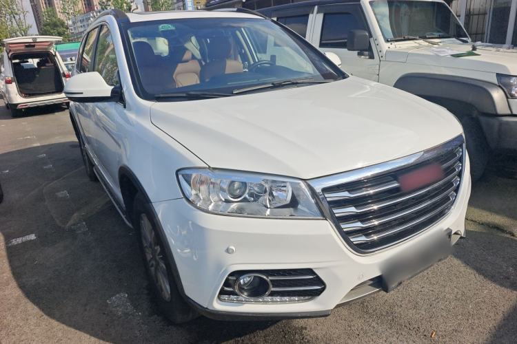 Used Haval H6 2015 Sport Edition 1.5T Automatic Two-Wheel Drive Luxury Model Front Right 45 Deg