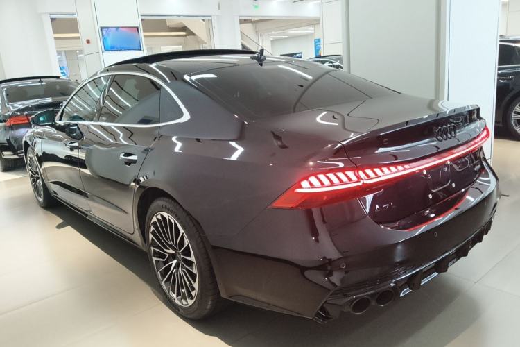 Used Audi A7L 2024 45 TFSI Luxury Edition