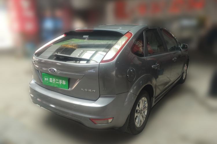 Used Ford Focus 2012 Sedan Classic 1.8L Automatic Fashion Edition
