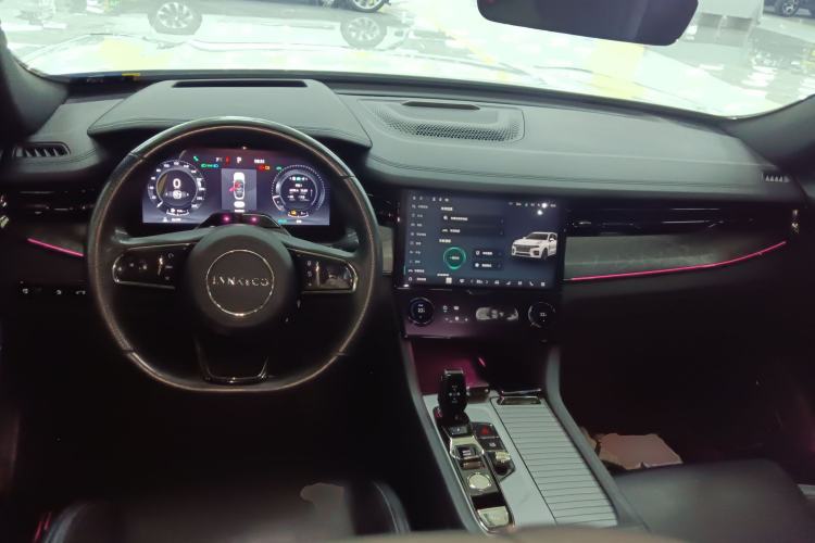 Used Lynk & Co 09 EM-P 2021 2.0T PHEV Halo Six-Seater
