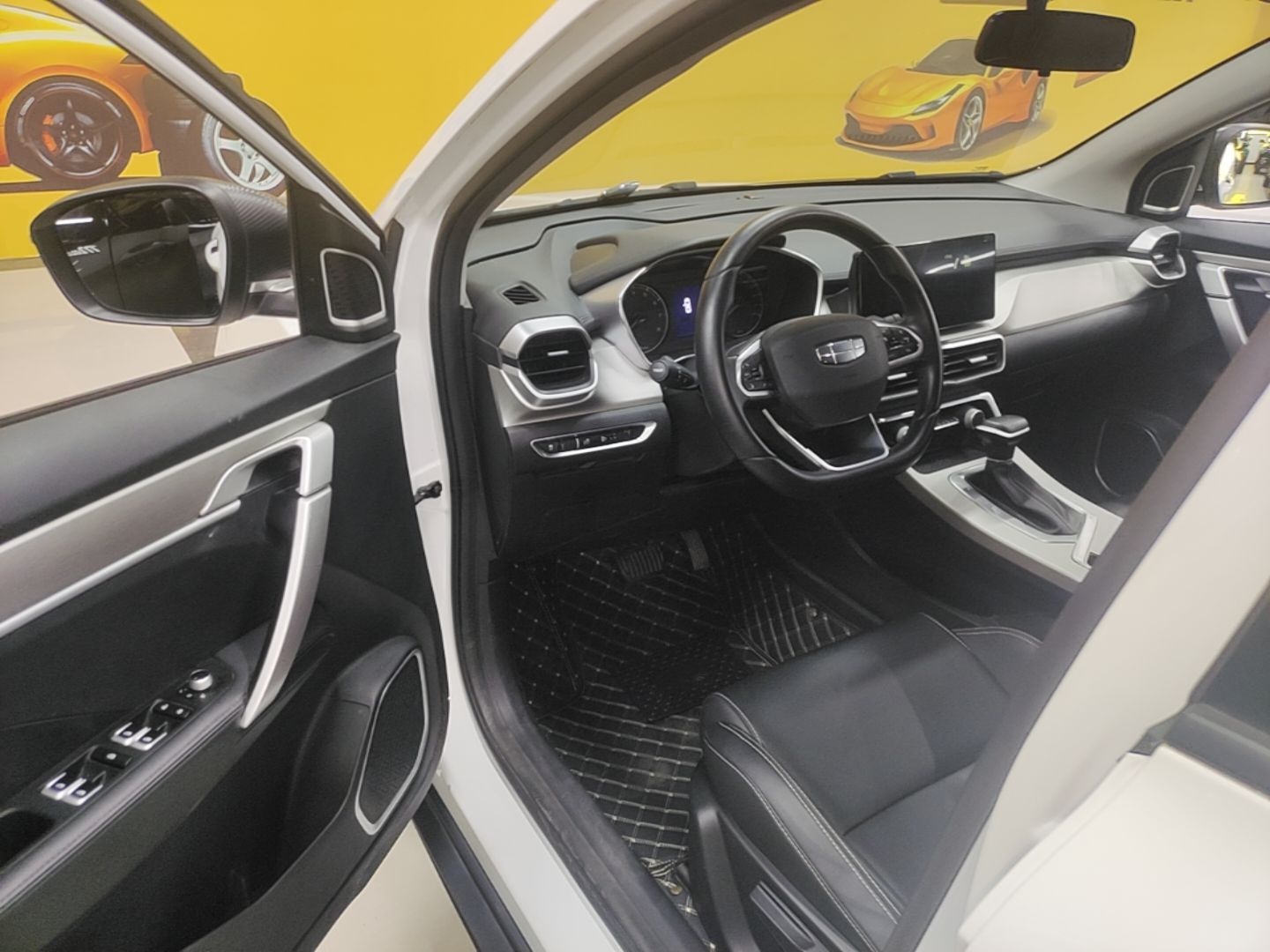 Geely Auto Coolray 2025 1.5L CVT Super Edition — снимка 18