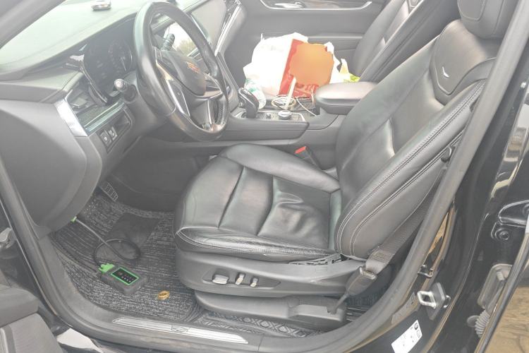 Used Cadillac XT5 2020 28T Luxury Version