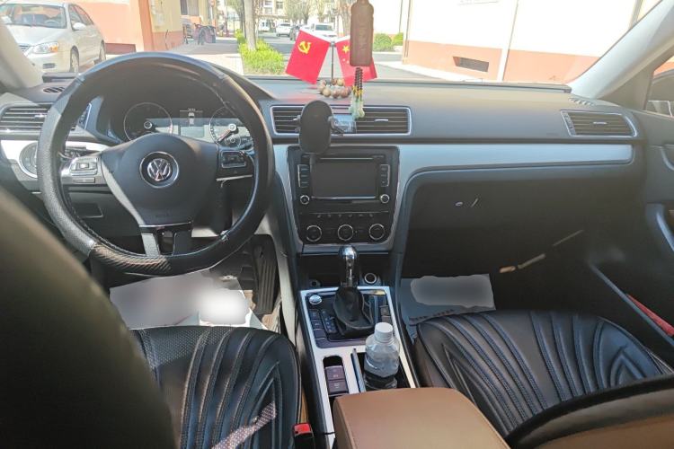 Used Volkswagen Passat 2014 1.8TSI DSG Prestige Navigation Edition