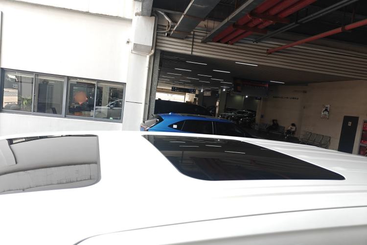 Used Roewe iMAX8 New Energy 2025 1.5T DMH Lu Zun Deluxe Edition
