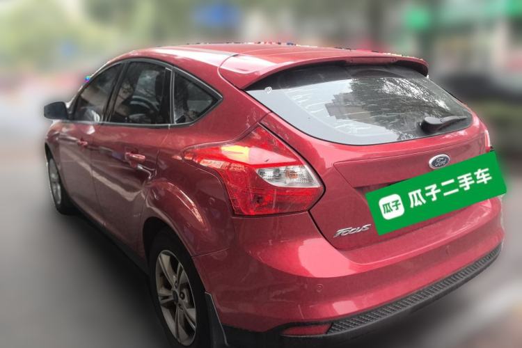 Used Ford Focus 2012 Hatchback 1.6L Automatic Fashion Edition
