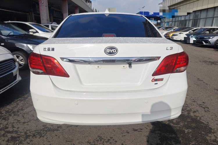 Used BYD L3 2015 Energy-Saving Edition 1.5L Automatic Prestige Model
