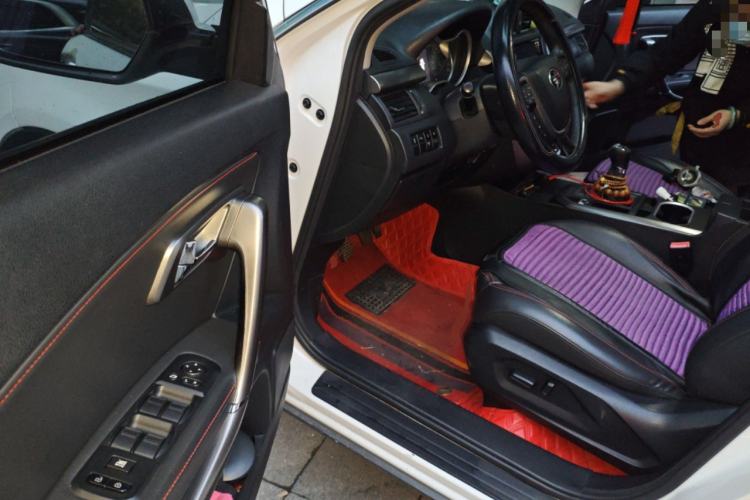 Used Bestune X80 2018 Live Edition 2.0L Manual Luxury Model
