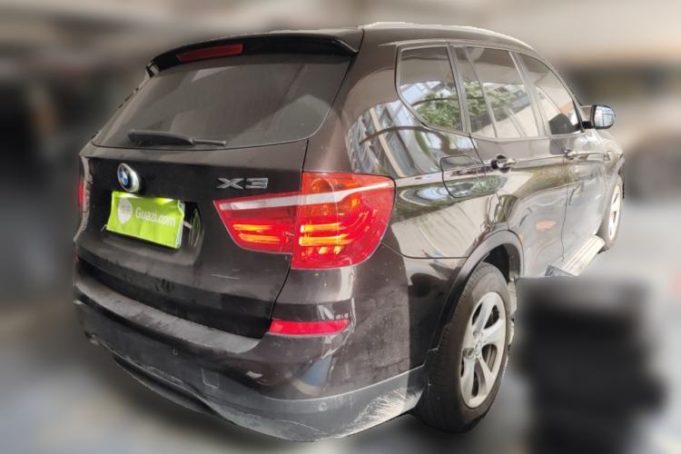 Used BMW X3 2014 xDrive20i Leading Model Rear Right 45 Deg