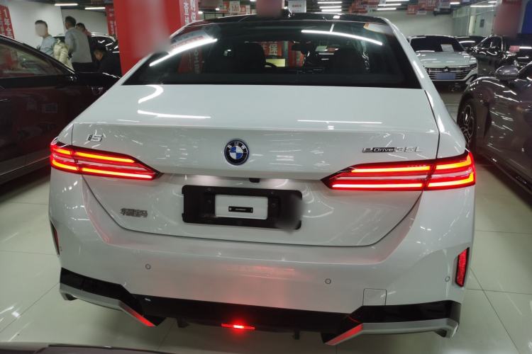 Used BMW i5 2024 eDrive 35L M Sport Package