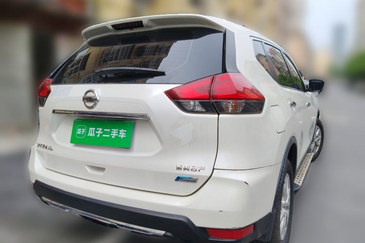 Used Nissan X-Trail 2017 2.0L CVT Comfort Edition 2WD Rear Right 45 Deg