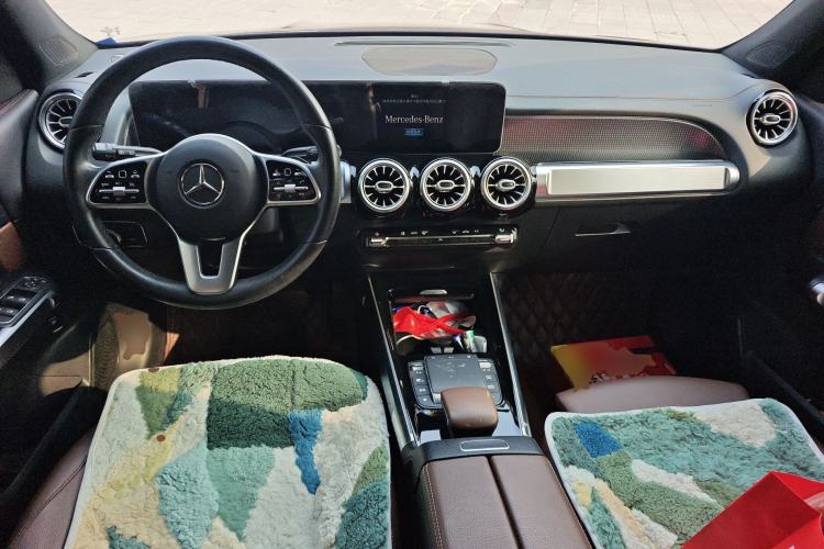 Used Mercedes-Benz GLB 2020 Updated GLB 200 Dynamic Edition Center Console