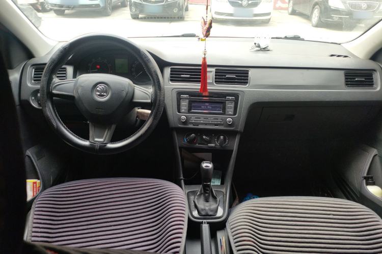 Used Skoda Rapid Spaceback 2014 1.6L Automatic Enjoyment Edition