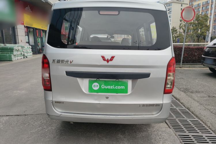 Used Wuling Rongguang V 2018 1.5L Practical Version Rear