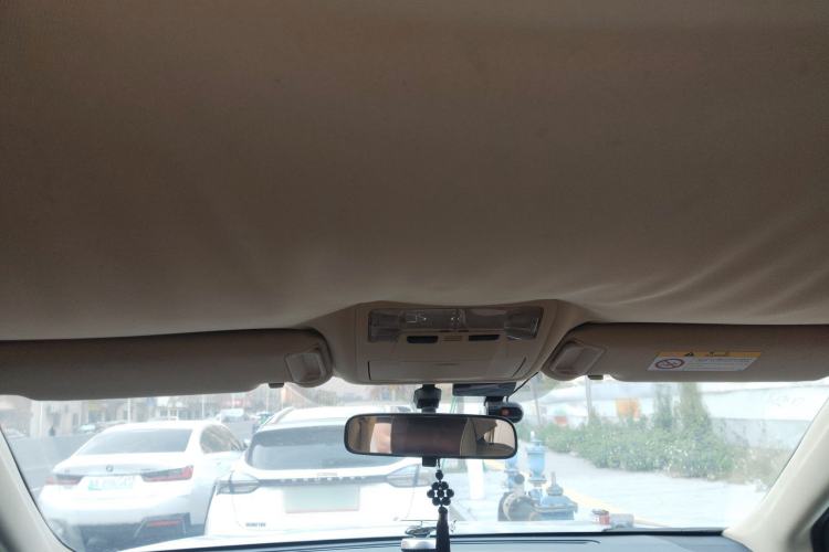 Used Toyota Highlander 2015 2.0T Four-Wheel Drive Elite Edition 7-Seater
