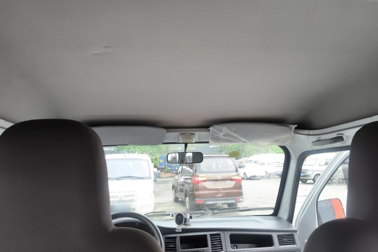 Used Wuling Zhiguang 2020 1.2L Practical Model China VI LSI