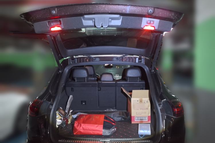 Used Porsche Cayenne 2016 Cayenne Platinum Edition 3.0T
