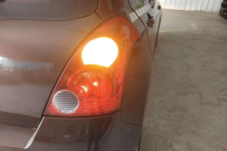 Used Suzuki Swift 2014 1.5L Automatic Fashion Edition