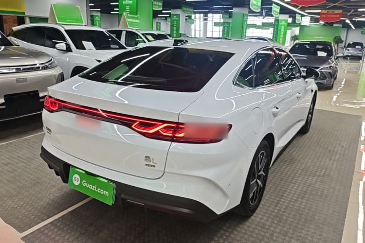 Used BYD Qin L 2025 DM-i Smart Drive 120KM Superior Model Rear Right 45 Deg