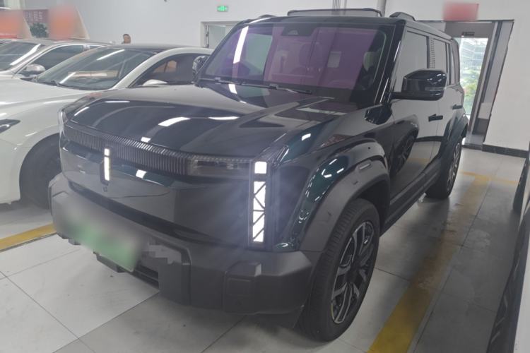 Used iCAR 03 2024 501km Four-wheel Drive Long-Range Advanced Version