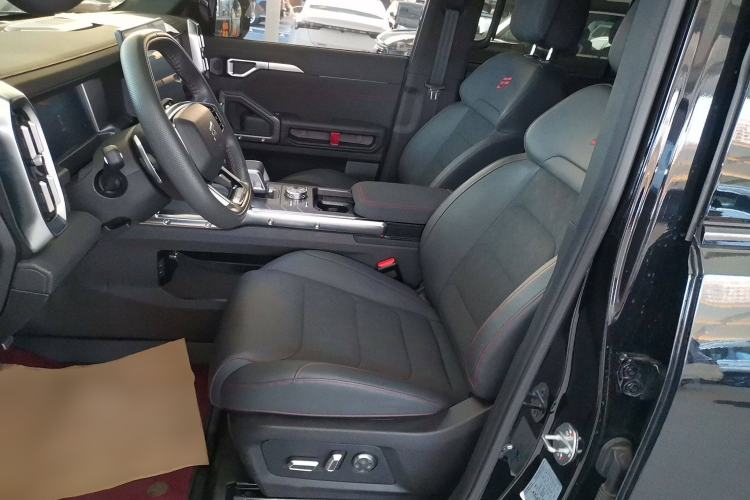 Used JETOUR Traveler 2023 2.0T All-Wheel Drive CrossPRO+