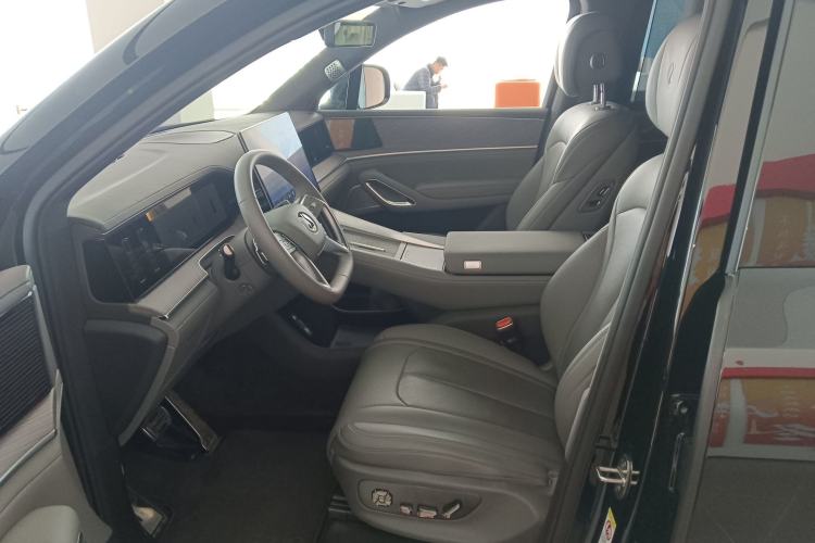 Used Denza N9 2025 Flagship Model