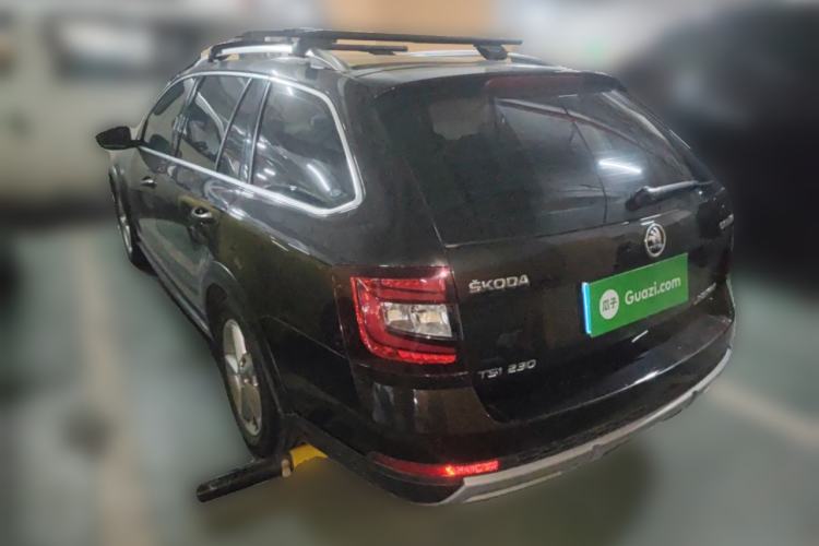 Used Skoda Octavia 2018 Station Wagon TSI230 DSG Comfort Edition
