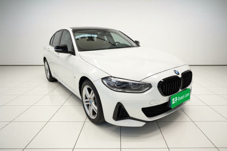 Used BMW 1 Series 2023 120i M Sport Night Edition Exterior 1