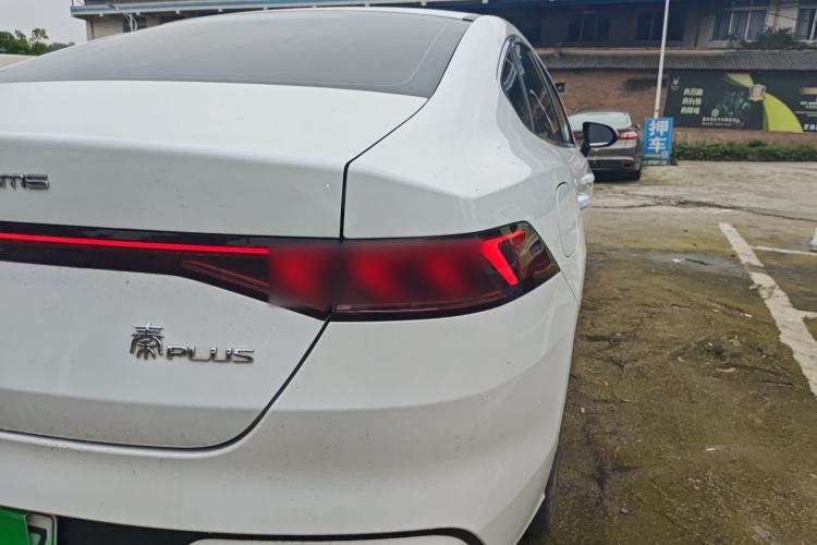 Used BYD Qin PLUS 2023 Champion Edition EV 510KM Leading Model Right Rear Taillight