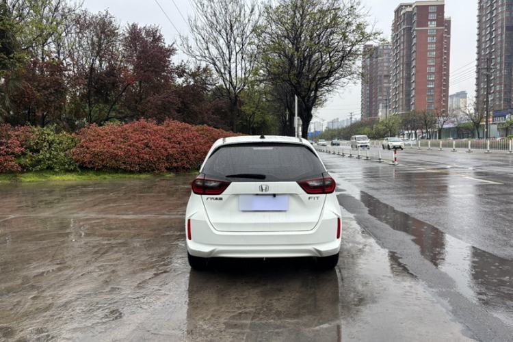 Used Honda Fit 2021 1.5L CVT Trend Edition Exterior 5