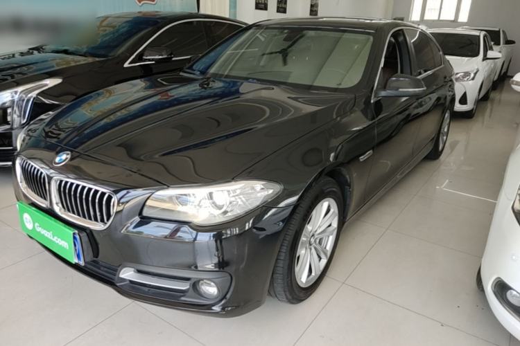 Ojetý BMW 5 Series 2014 520Li Elegant Model