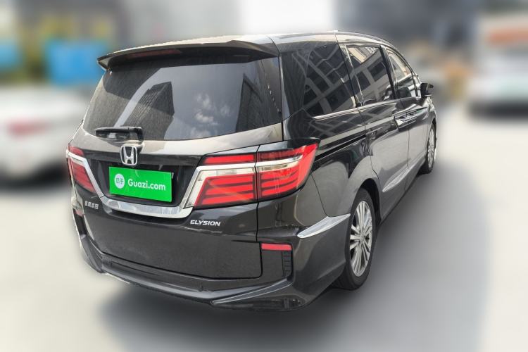 Used Honda Elysion 2016 2.4L Supreme Edition
