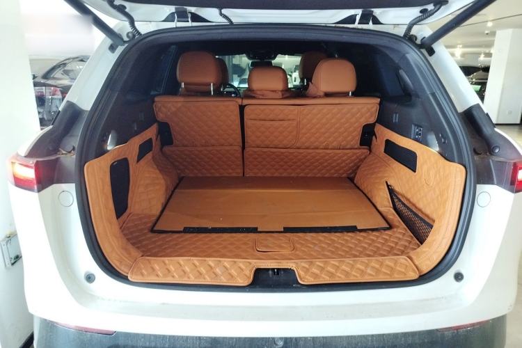 Used XPeng G9 2022 650 Performance Edition Max Trunk