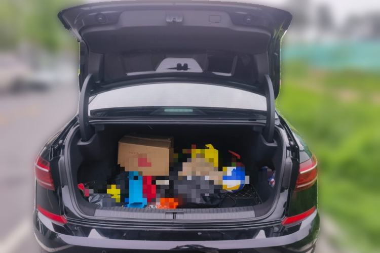 Used Volkswagen Passat 2022 330TSI Luxury Edition Trunk