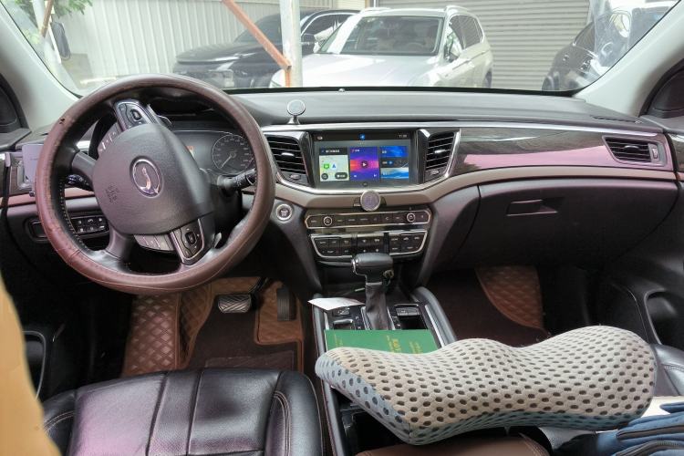 Used GAC Trumpchi GS8 2017 320T Four-Wheel Drive Luxury Smart Connectivity Version (7 Seats)
