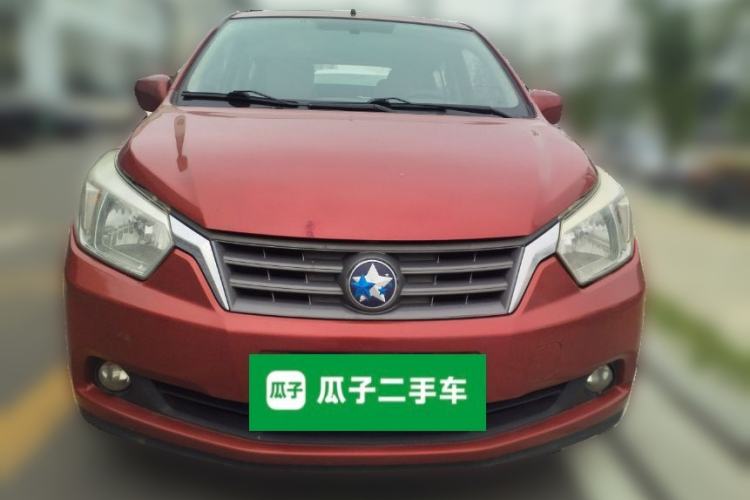 Used Venucia R50 2013 1.6L Manual Luxury Edition
