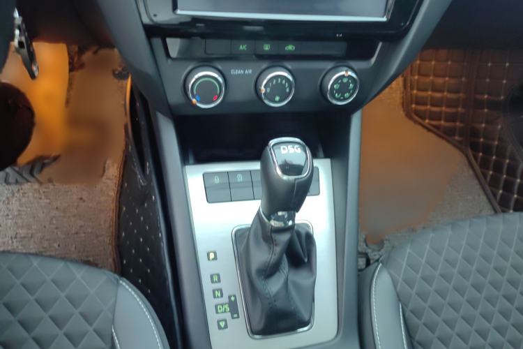 Used Skoda Octavia 2018 TSI230 DSG Luxury Edition
