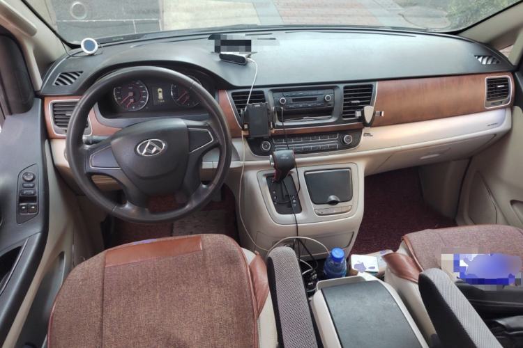 Used SAIC MAXUS G10 2015 2.0T Automatic Anniversary Edition