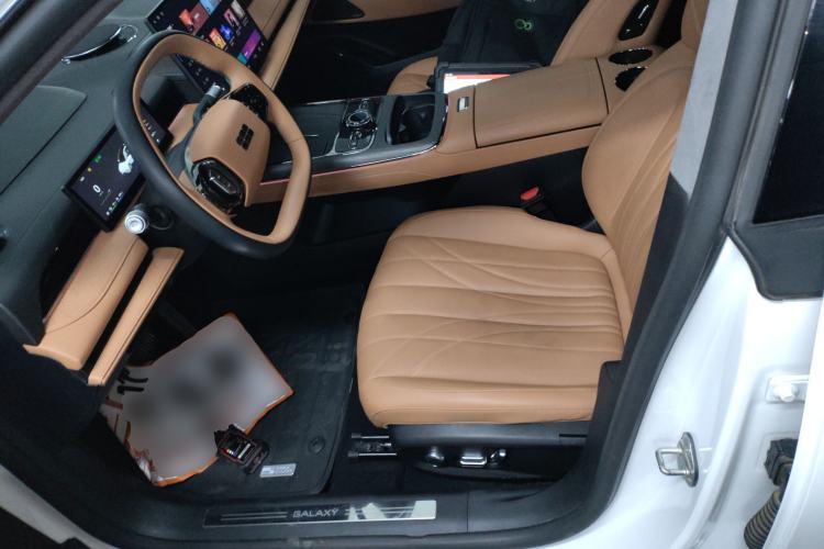 Used Geely Galaxy 8 2025 130km EM-i Flagship Edition