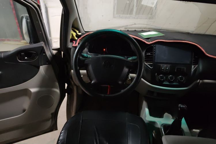 Used FORTHING Lingzhi 2017 V3 1.5L 5-Seater Special Offer Model