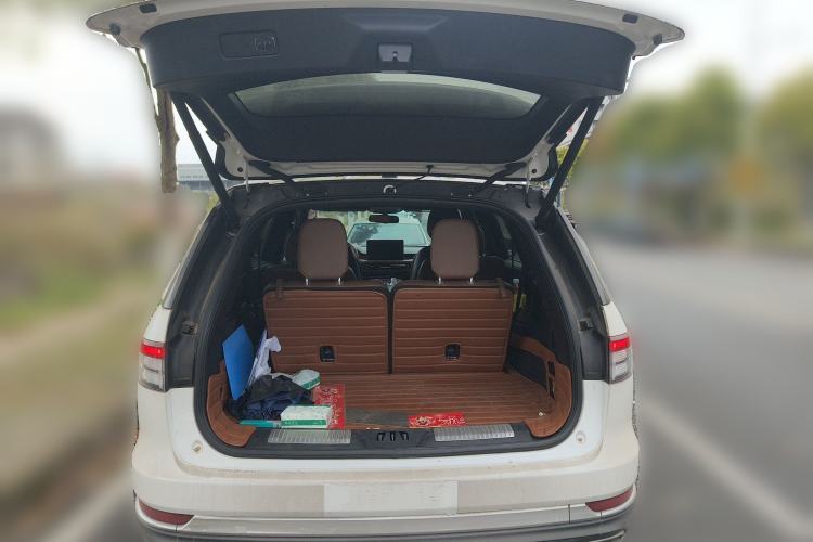 Used Lincoln Aviator 2022 3.0T V6 Four-Wheel Drive Luxury Edition Trunk