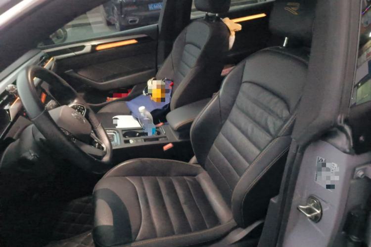 Used Volkswagen FAW-Volkswagen CC 2023 380TSI Striking Edition Left Front Seat