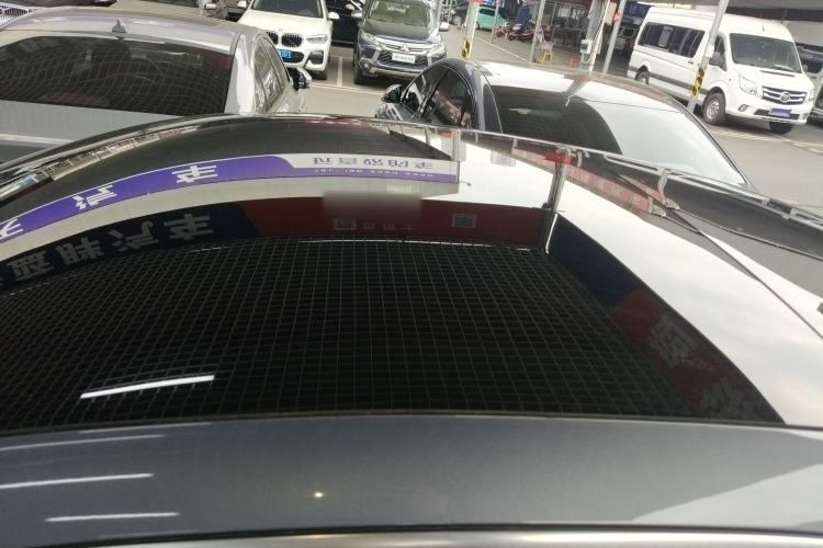 Used ORA Lightning Cat 2022 555 km Luxury Edition
