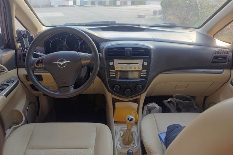 Used Haima Puxima 2013 1.6L Manual 7-Seater Adventure Edition
