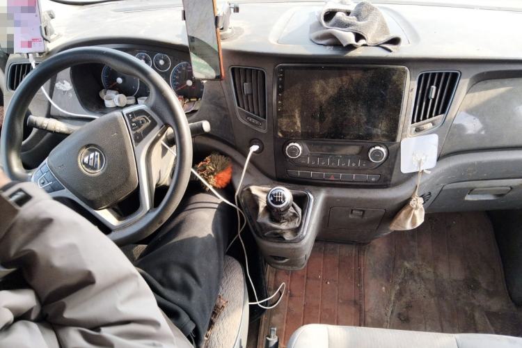 Used Foton Toano 2022 2.0T Manual Jixiang Multi-Function Long-Wheelbase Mid-Roof Single-Tire Rear 7/9-Seater 4F20TC3
