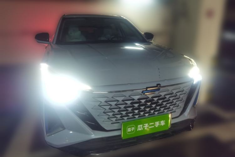 Used CHANGAN OSHAN Z6 New Energy 2022 Blue Whale iDD 150KM Flagship PLUS Exterior 1