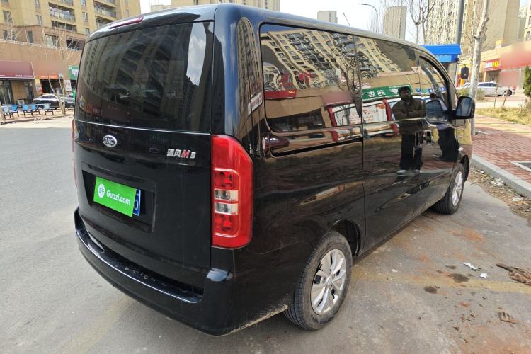 Used JAC Refine M3 2022 1.8L 7-seat Standard Edition