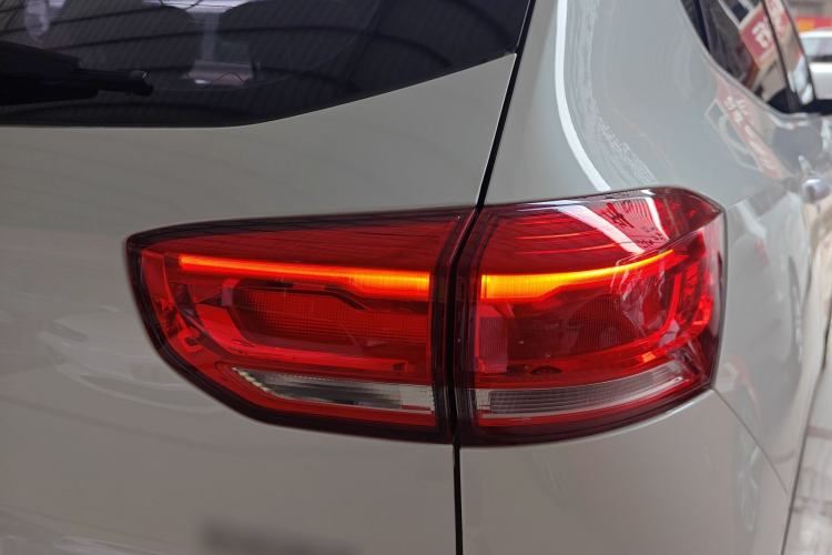 Used Haval H4 2019 Red-Label 1.5 GDIT DCT Luxury Smart Connectivity Model
