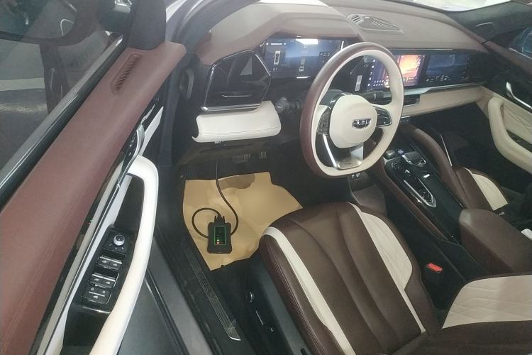 Used Geely Auto Monjaro L 2021 2.0TD DCT EVO Two-Wheel Drive Prestige Version
