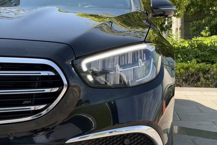 Used Mercedes-Benz E-Class 2021 E 300 L Sporty and Stylish Model
